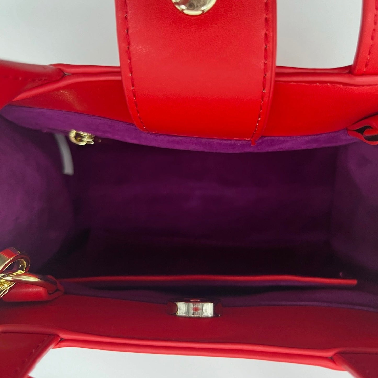 LOVE & PASSION SHOPPER 🔥 - Otaka House
