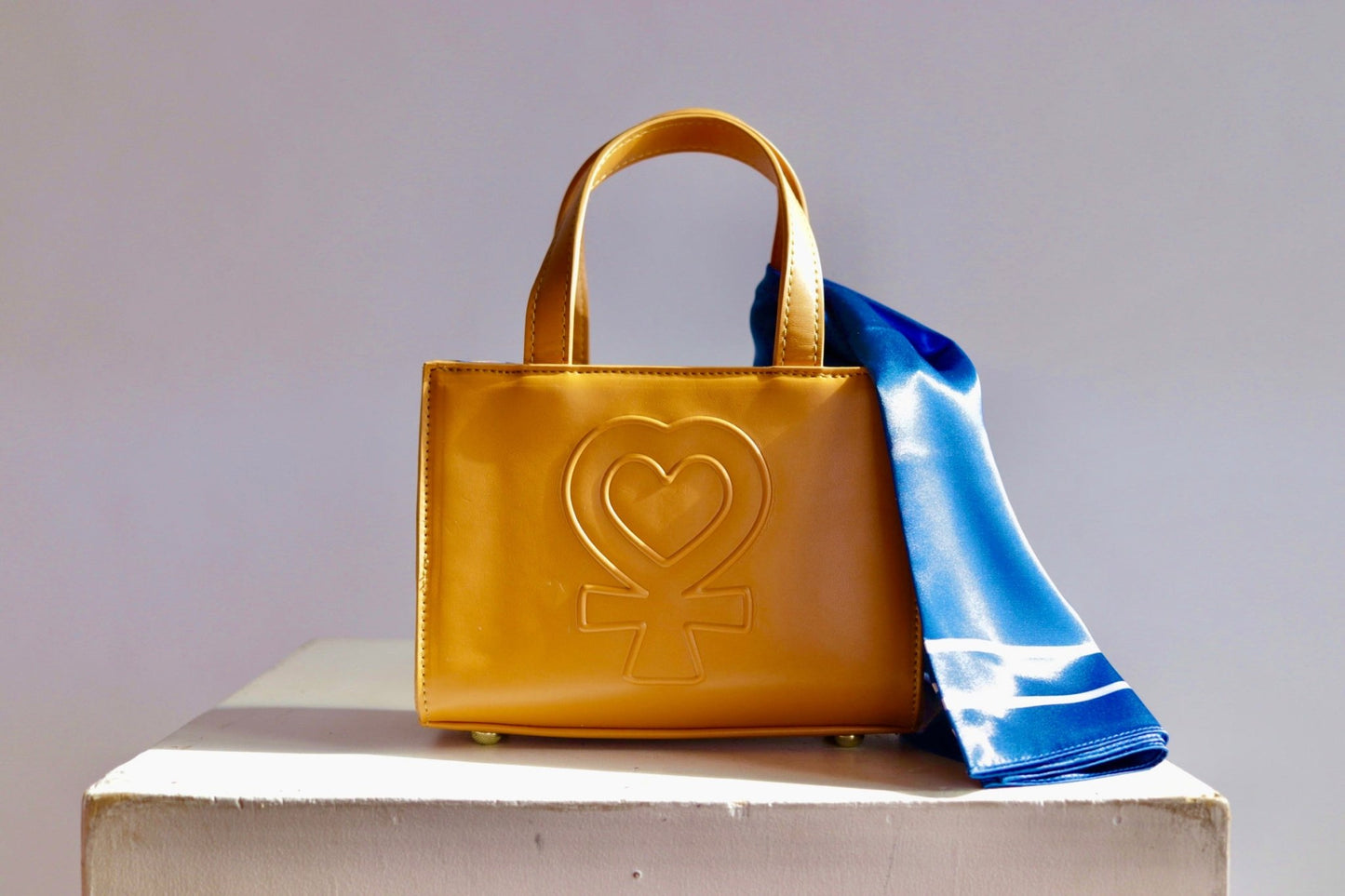 LOVE & BEAUTY SHOPPER 🧡 - Otaka House